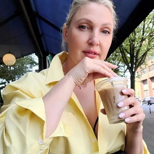 neugierigannaaa image 0